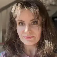 Попова Юлия Дмитриевна